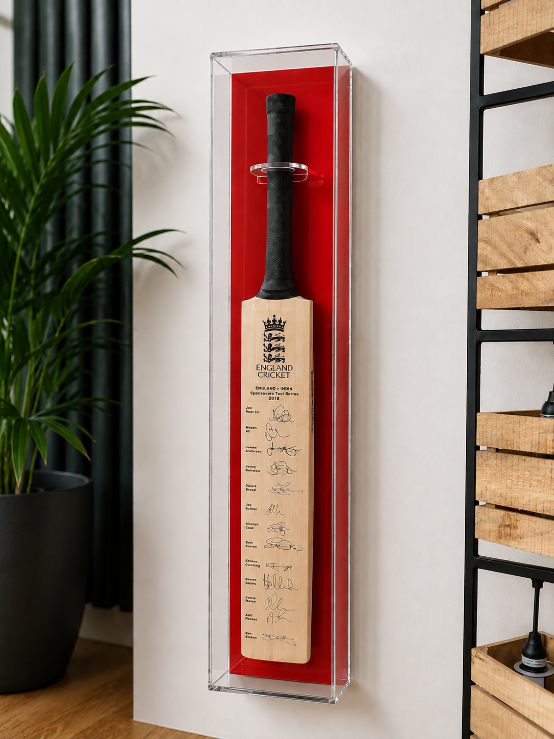 Cricket Bat Display Case with Personalised Etching Plaque