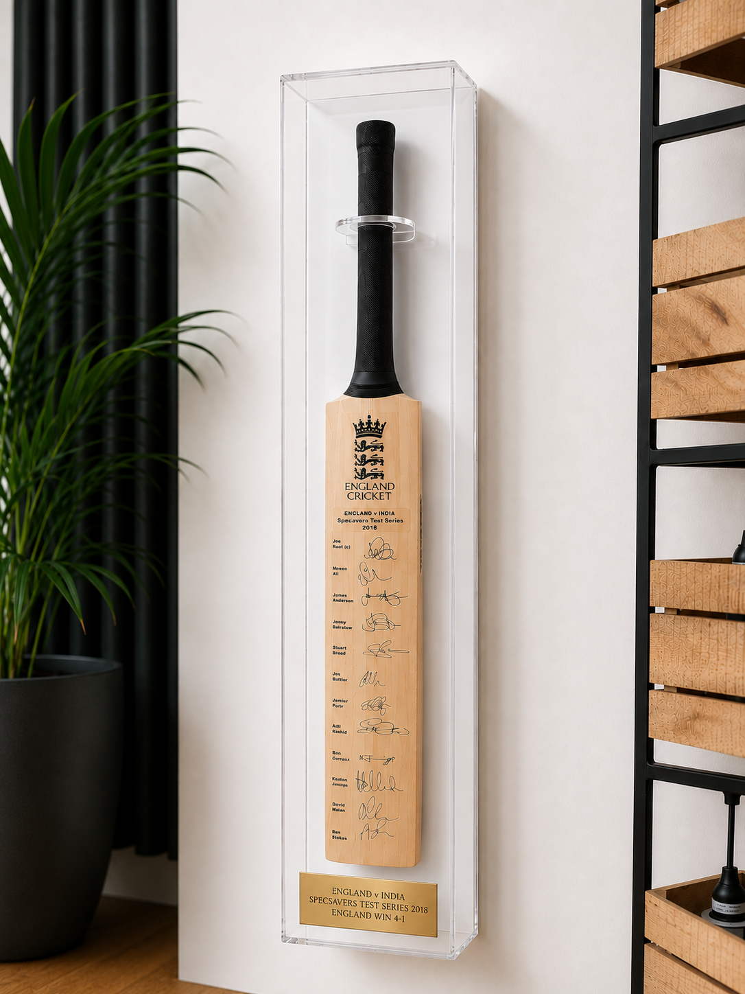 Cricket Bat Display Case with Personalised Etching Plaque