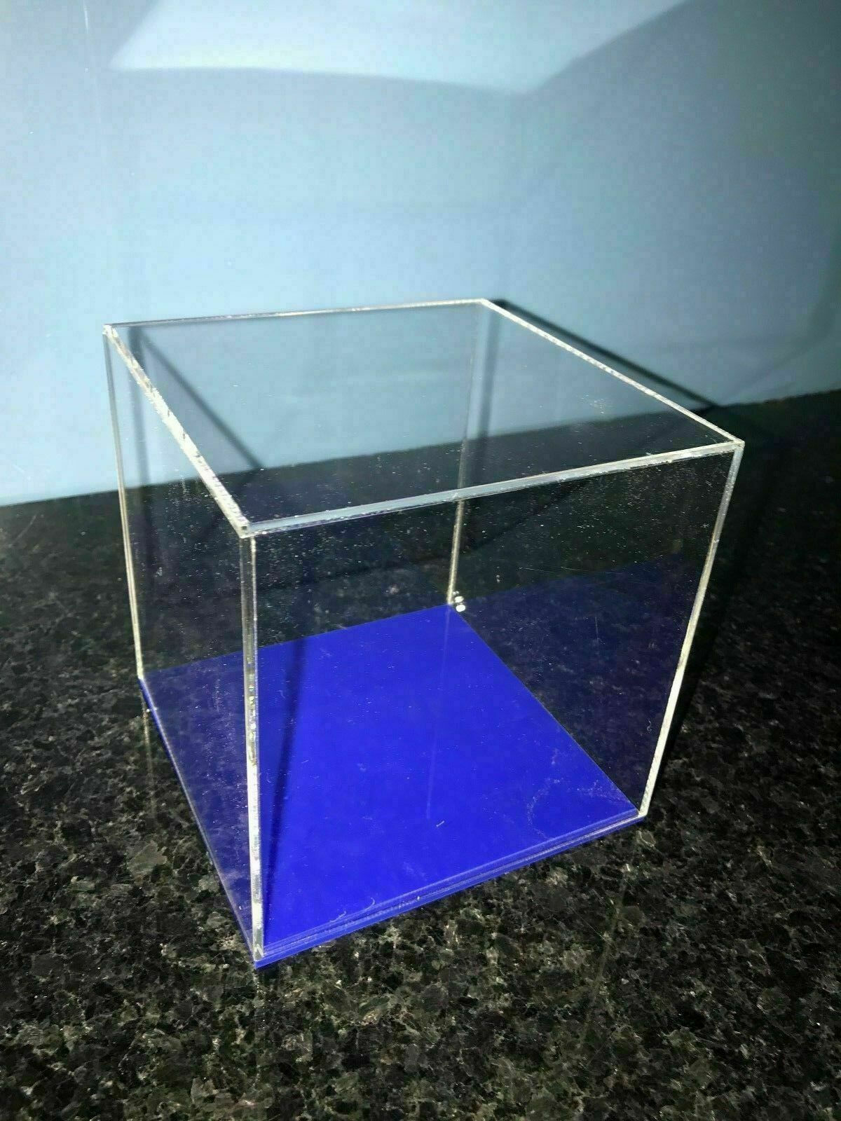 Display Cube Clear Acrylic/Perspex  Square Box with Choice of 5 Colour Bases