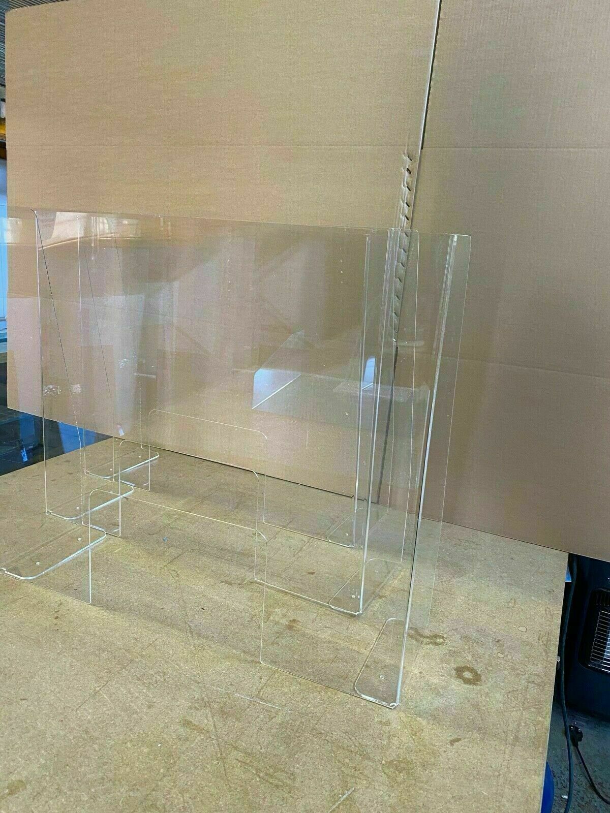 Virus Sneeze Screen Guard 5mm acrylic Counter Protect Against Virus 750mm High