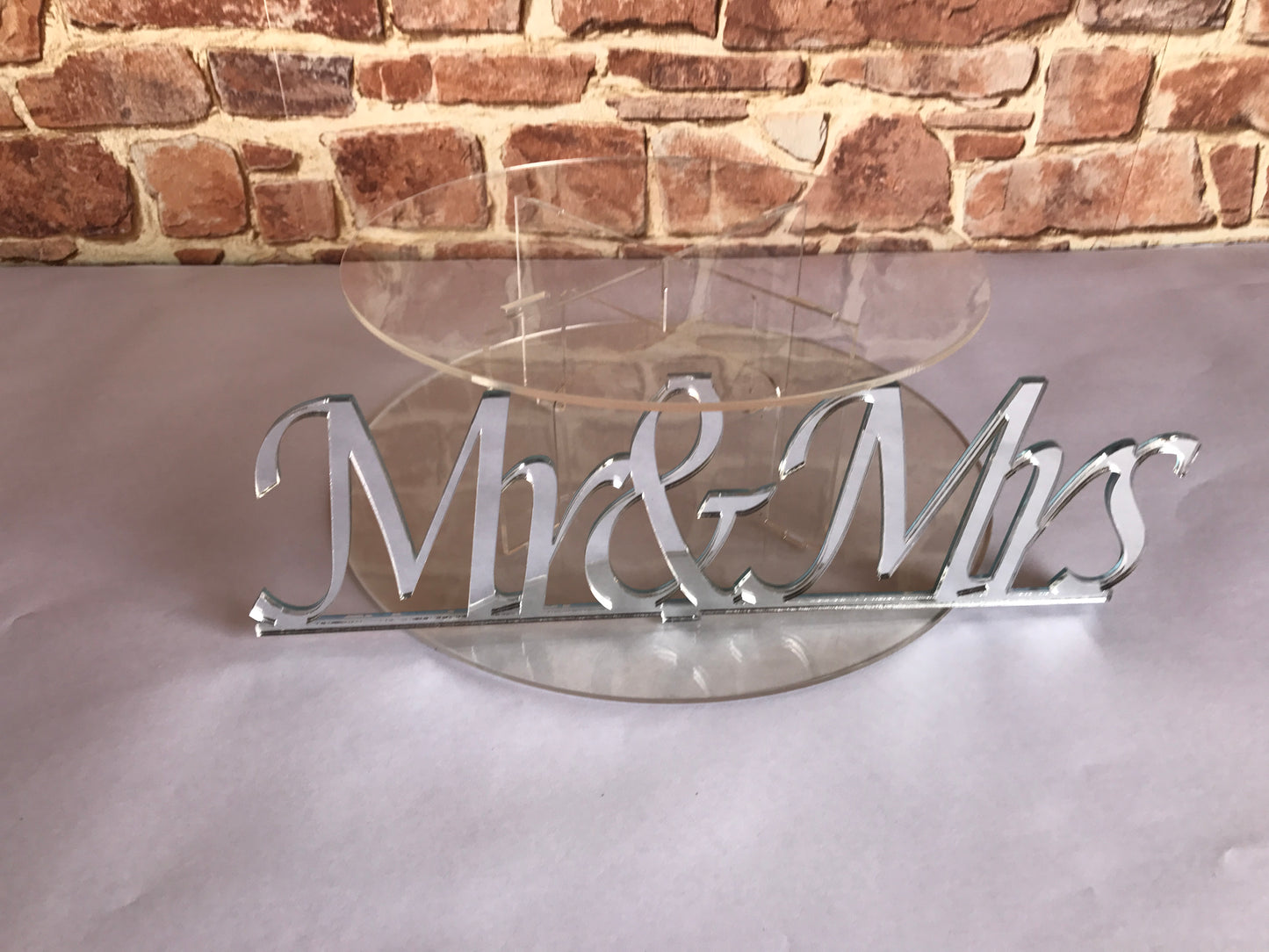 Cake stand single tier Mr & Mrs Cake Stand