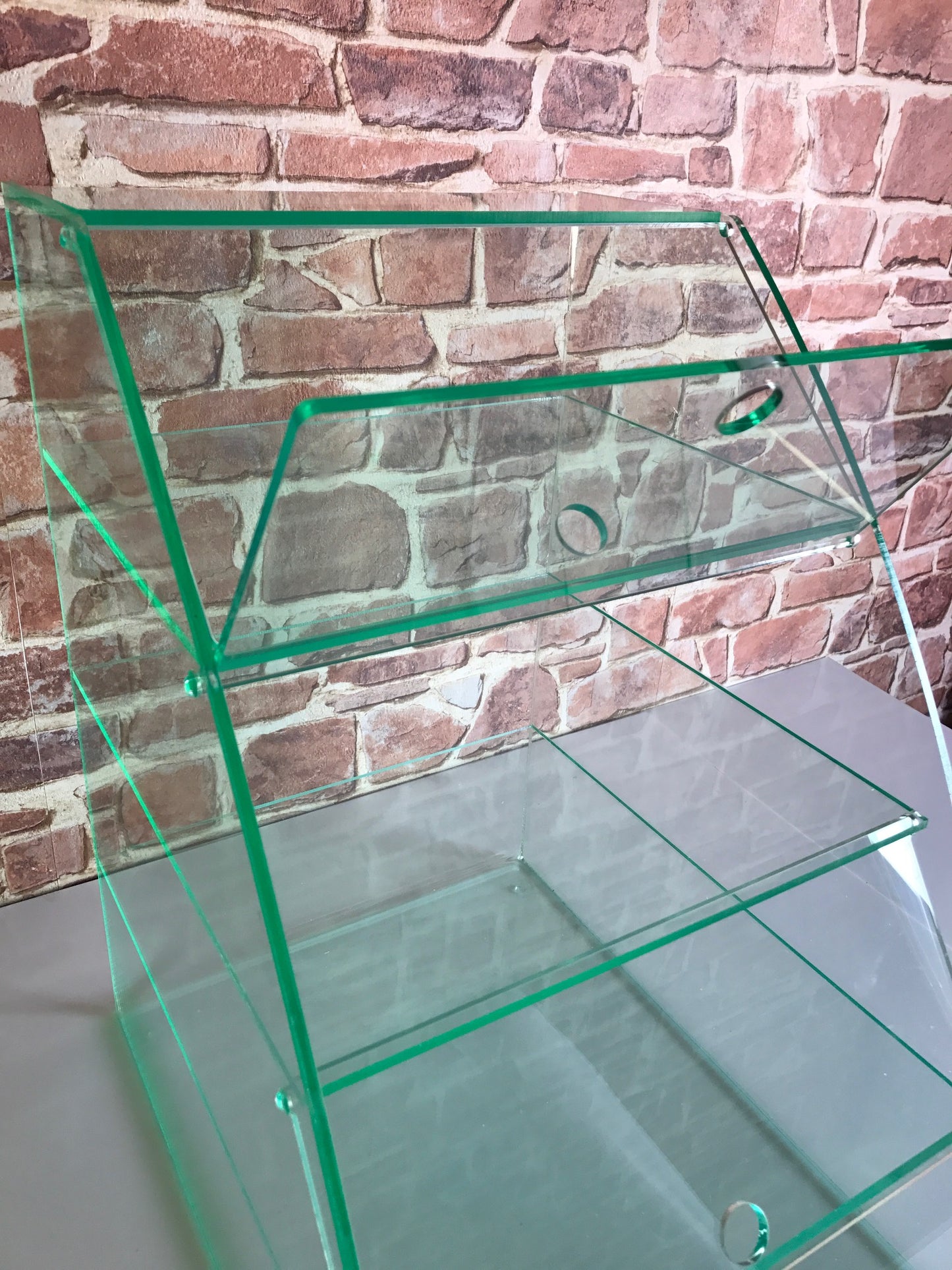 Display case Cabinet Curved Glass effect with 4 shelves with individual hinged doors glass.