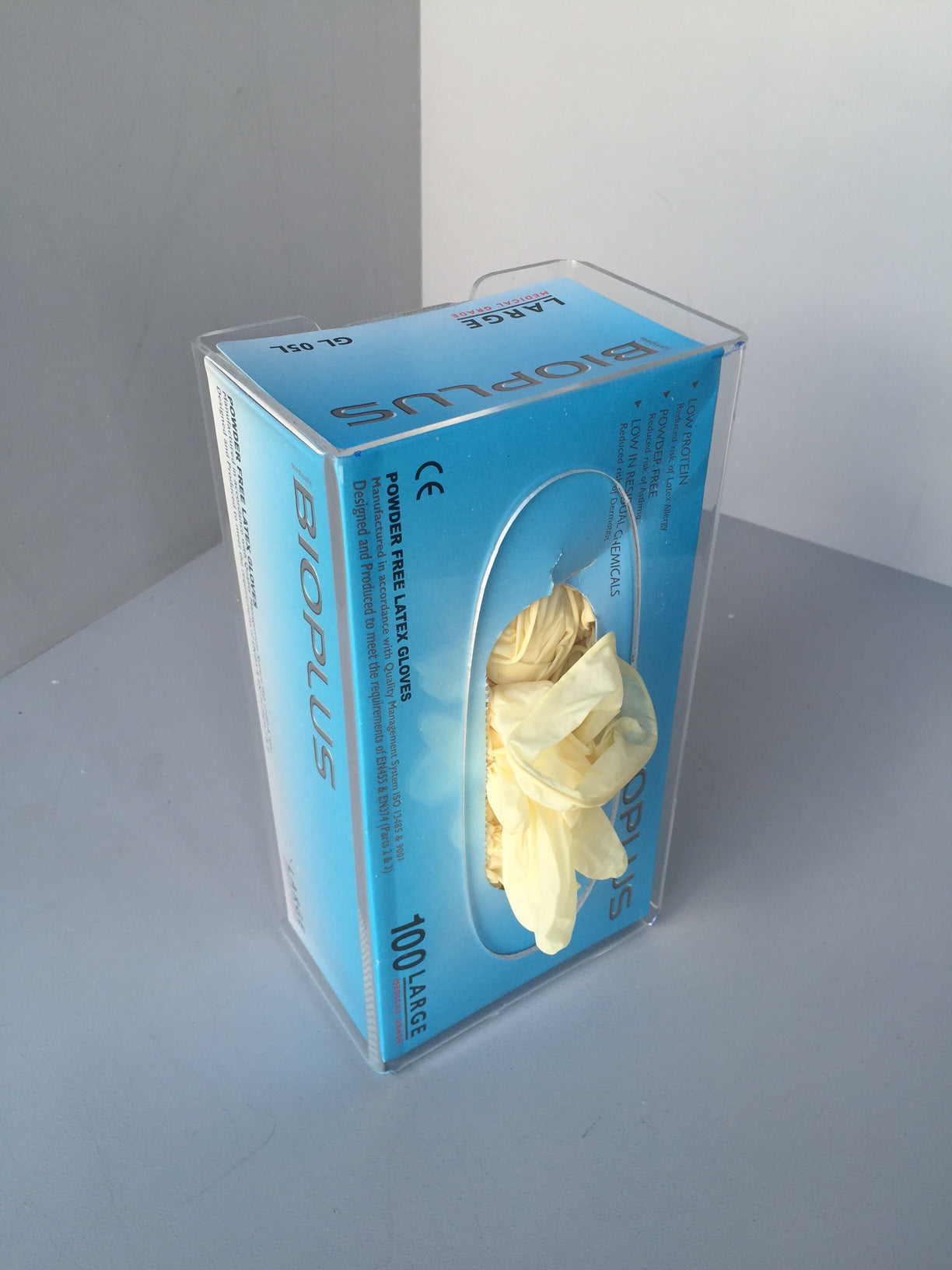 Hygiene disposable glove holder