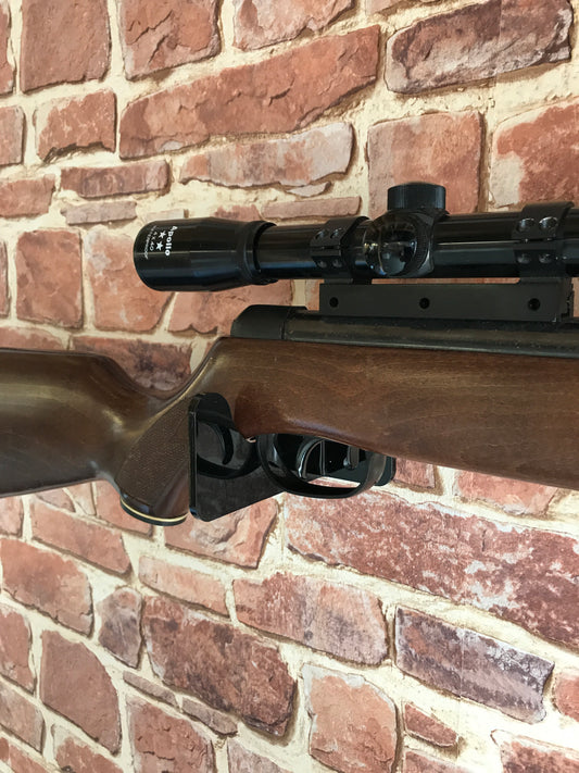 Gun Rack Wall Mount Brackets x 1 Pair Black Perspex / Acrylic