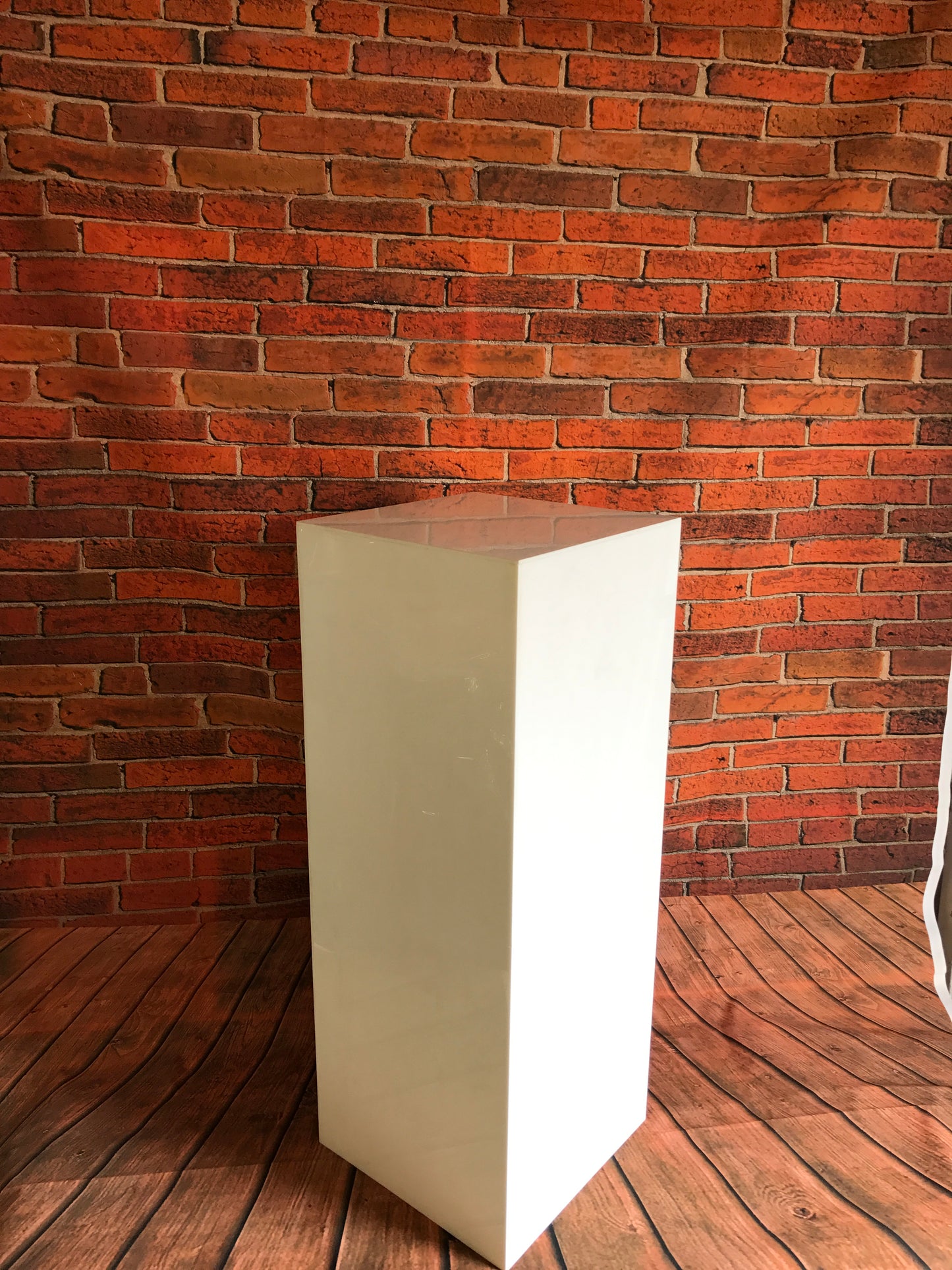 Podium plinths white Acrylic Displays 400mm Square