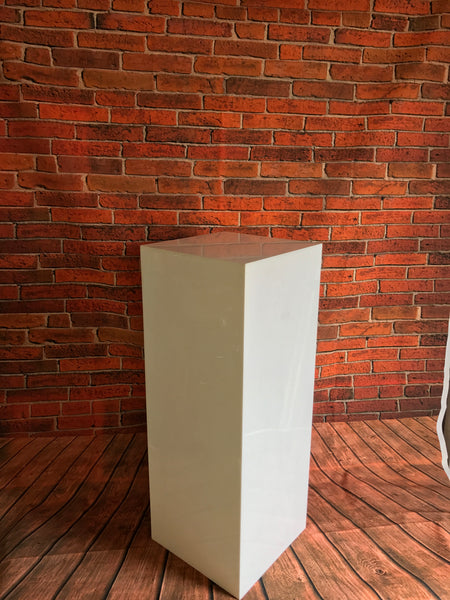 Podium plinths white Acrylic Displays 400mm Square