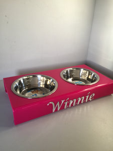 Pets Personalised medium dog double feeding bowl stand with 2 x 21cm bowl