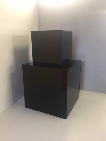 Display Cubes Black or White